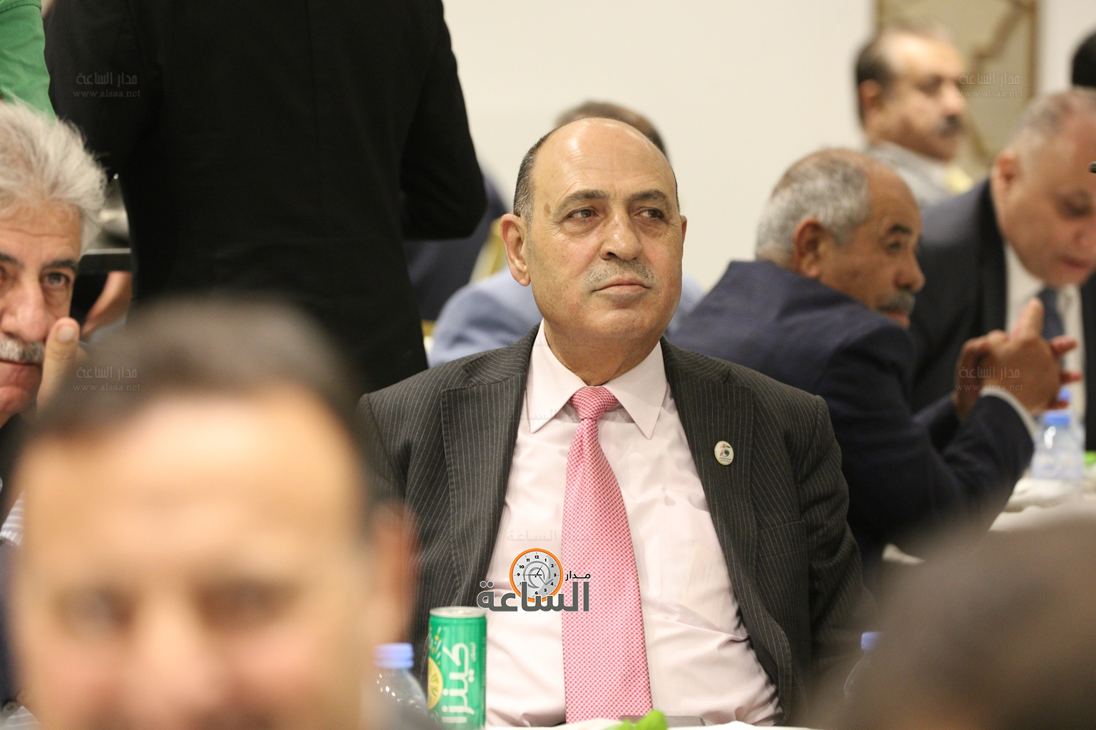 Madar Al-Saa Images 0.587896693356225