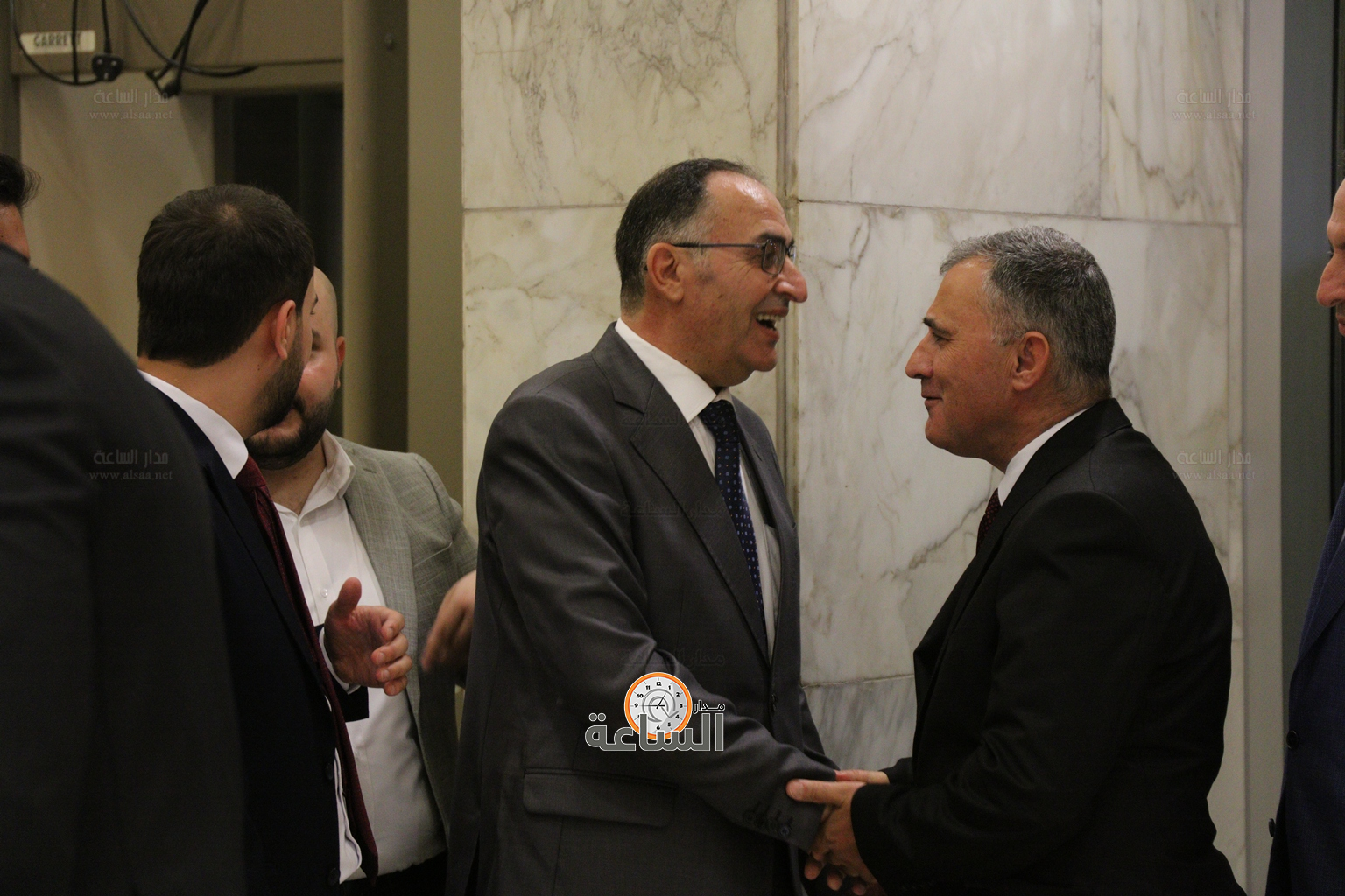 Madar Al-Saa Images 0.12127019858754995