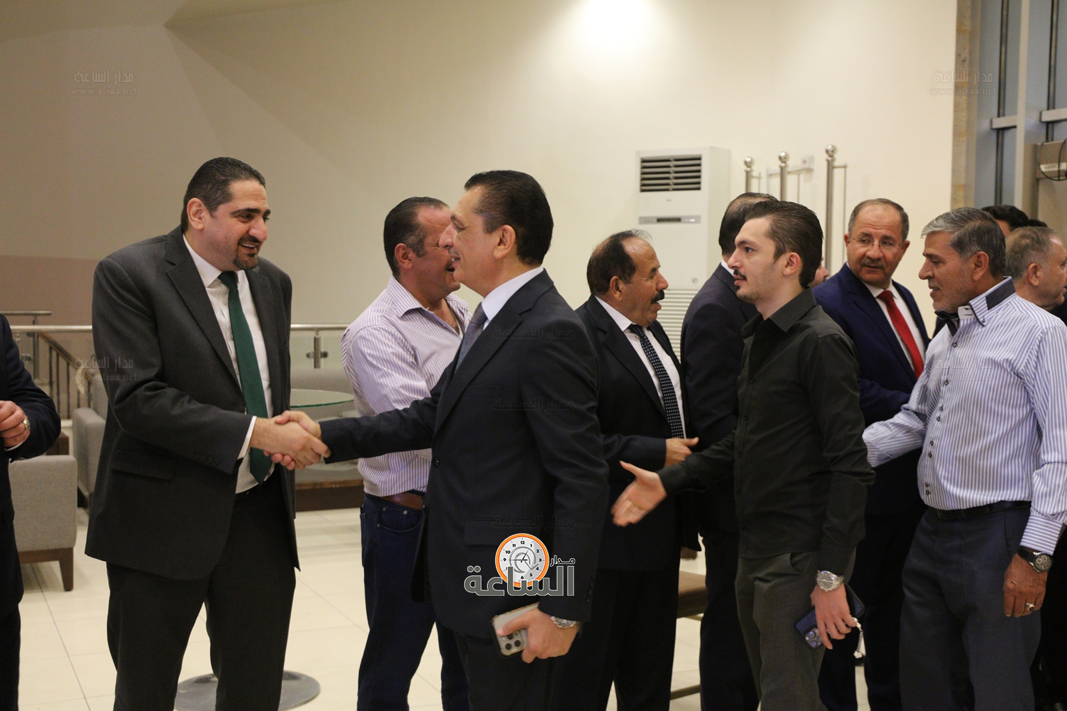 Madar Al-Saa Images 0.916737304063559