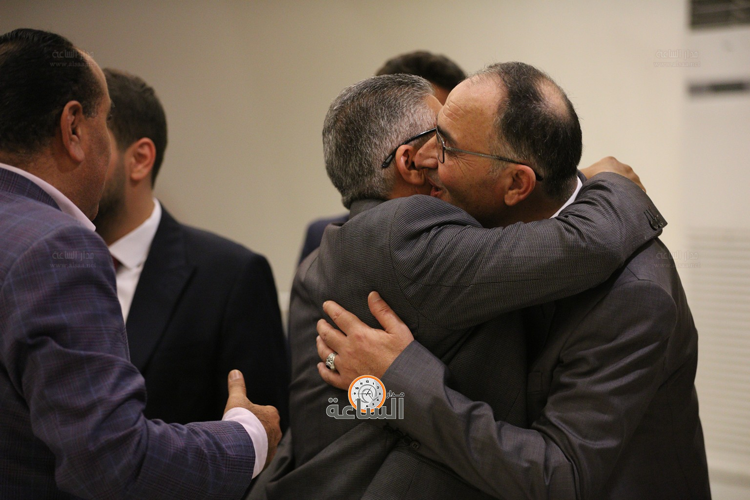 Madar Al-Saa Images 0.8033244594429095