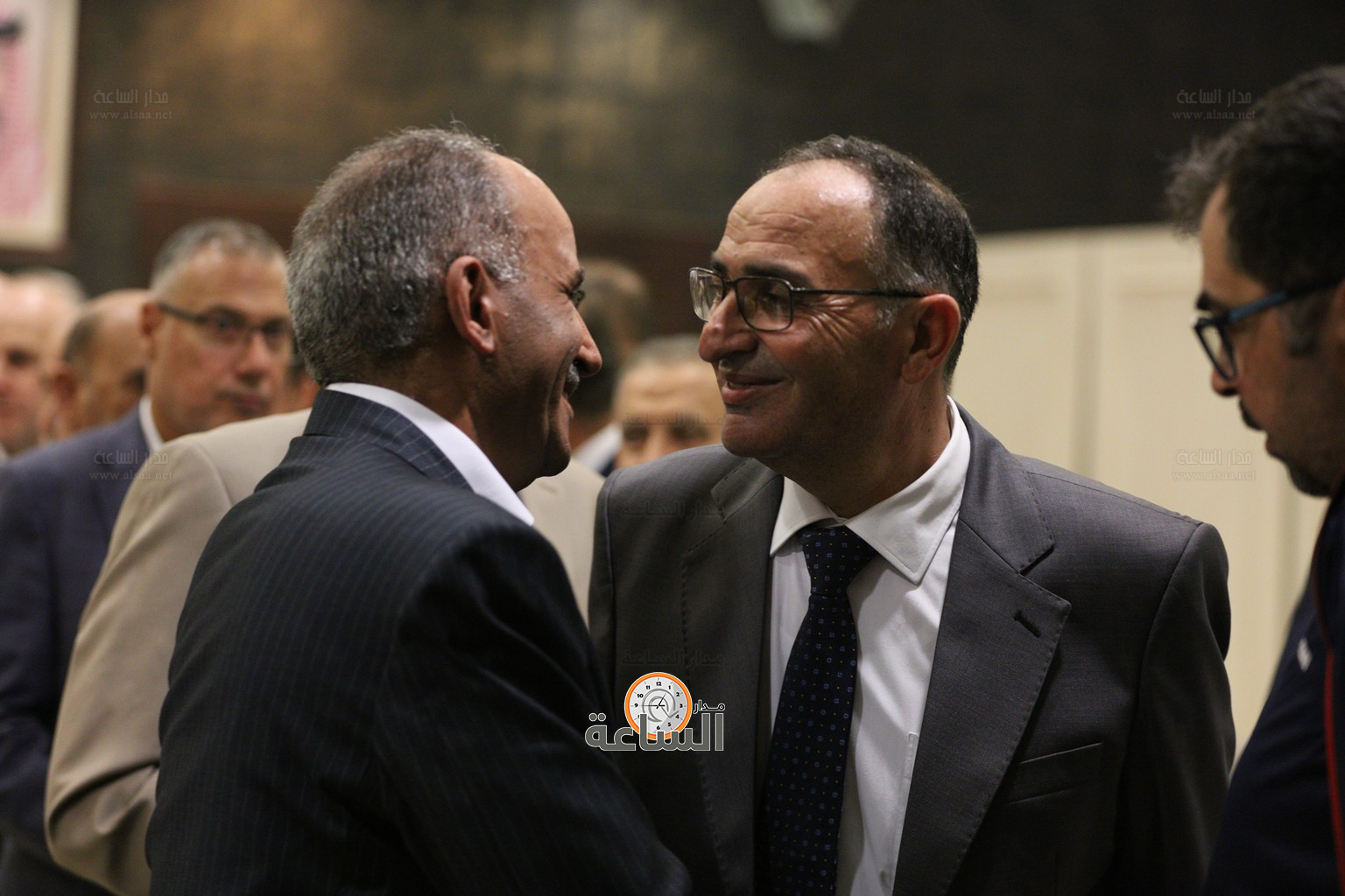 Madar Al-Saa Images 0.6618083550926848