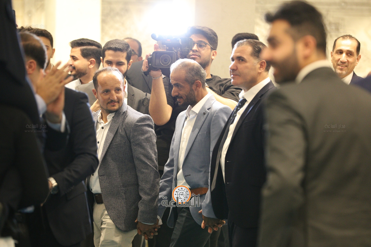 Madar Al-Saa Images 0.034680213688447536