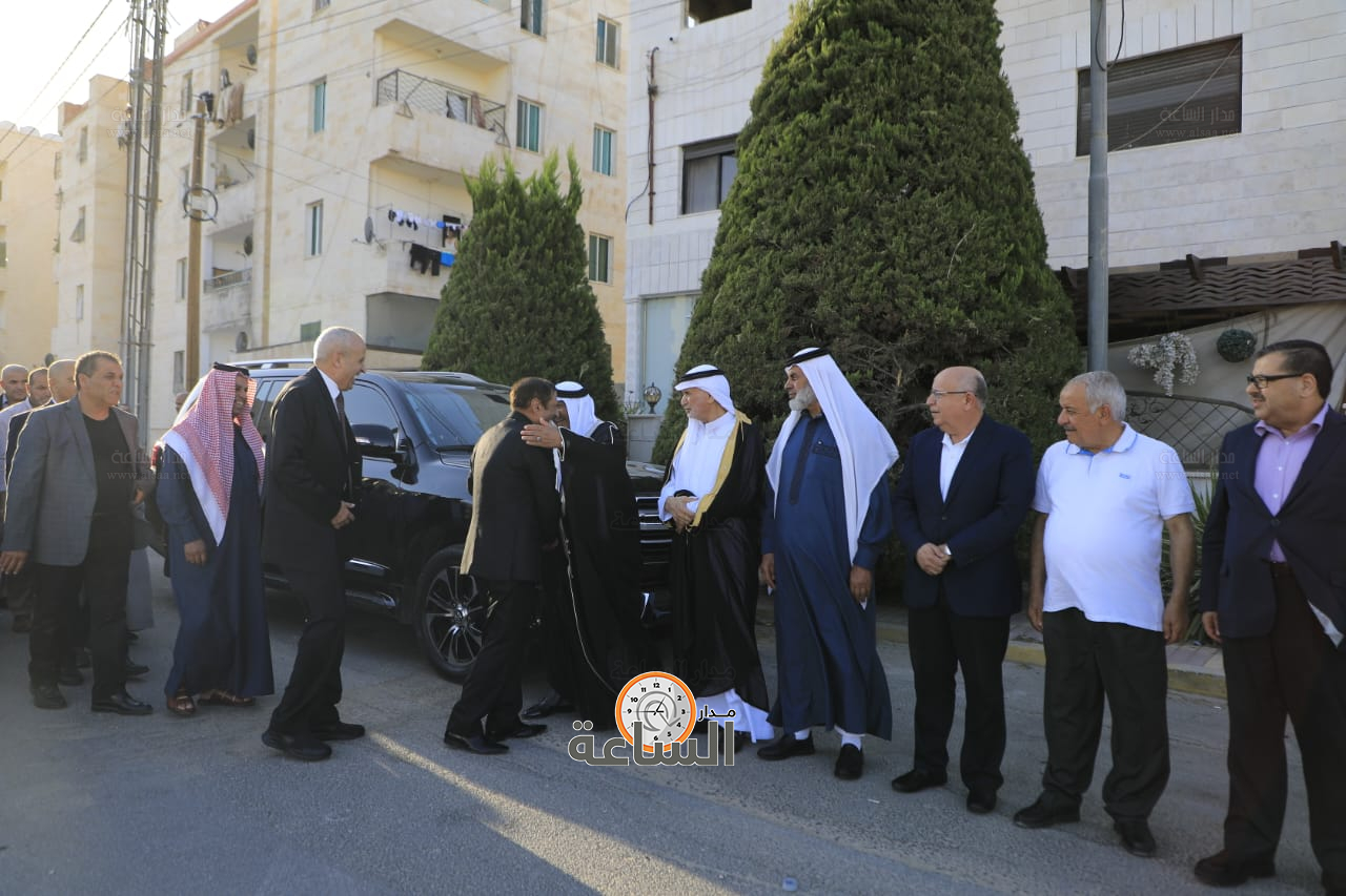 Madar Al-Saa Images 0.42733326799776916