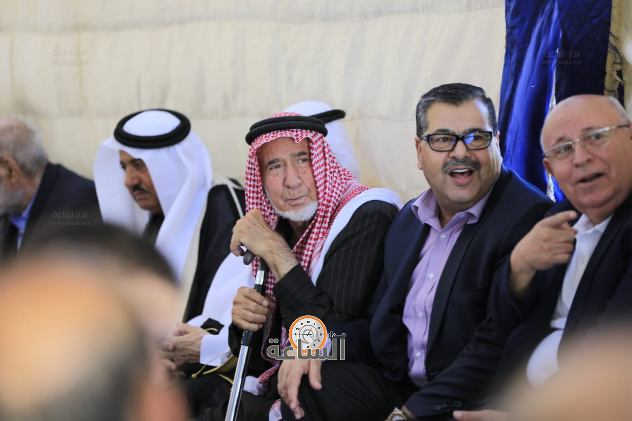 Madar Al-Saa Images 0.04141076691114609