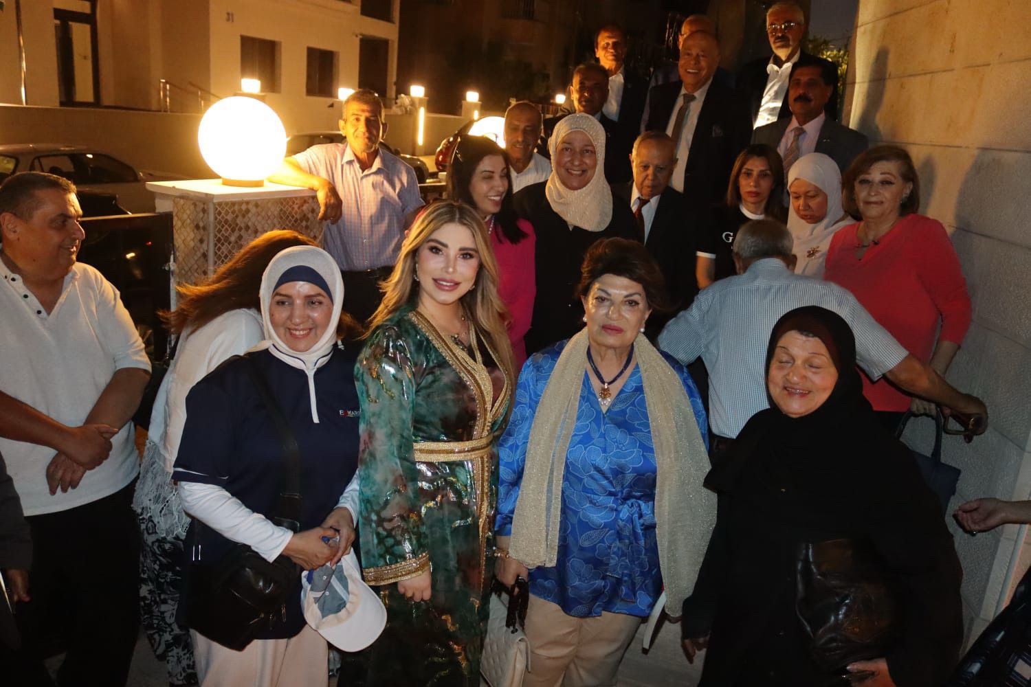 Madar Al-Saa Images 0.11154518746375719