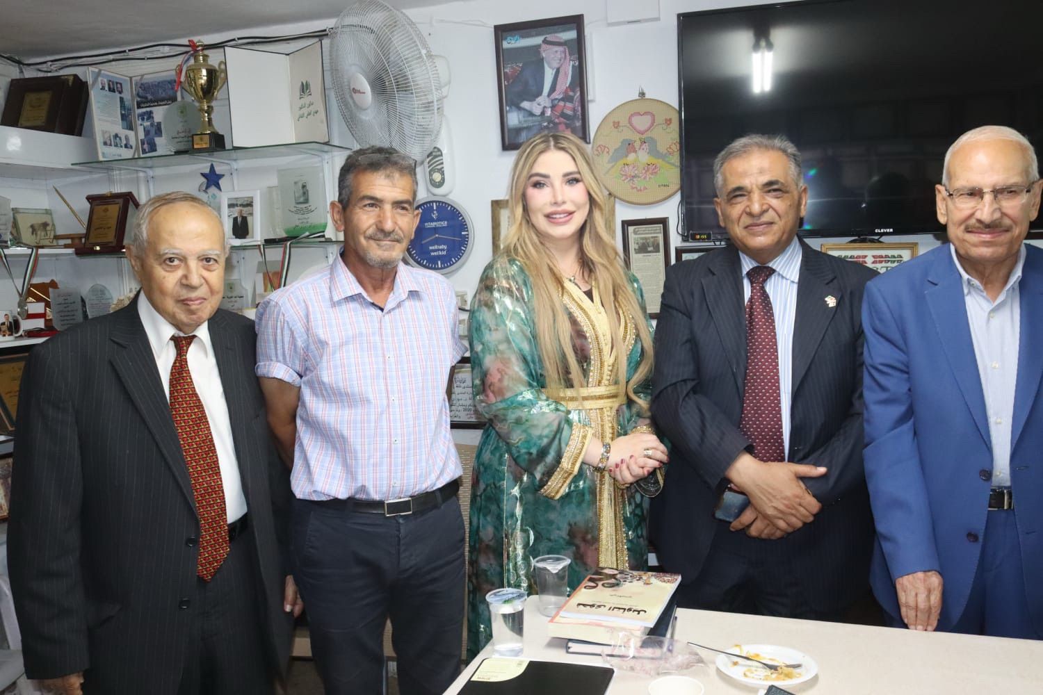 Madar Al-Saa Images 0.4110829150727423