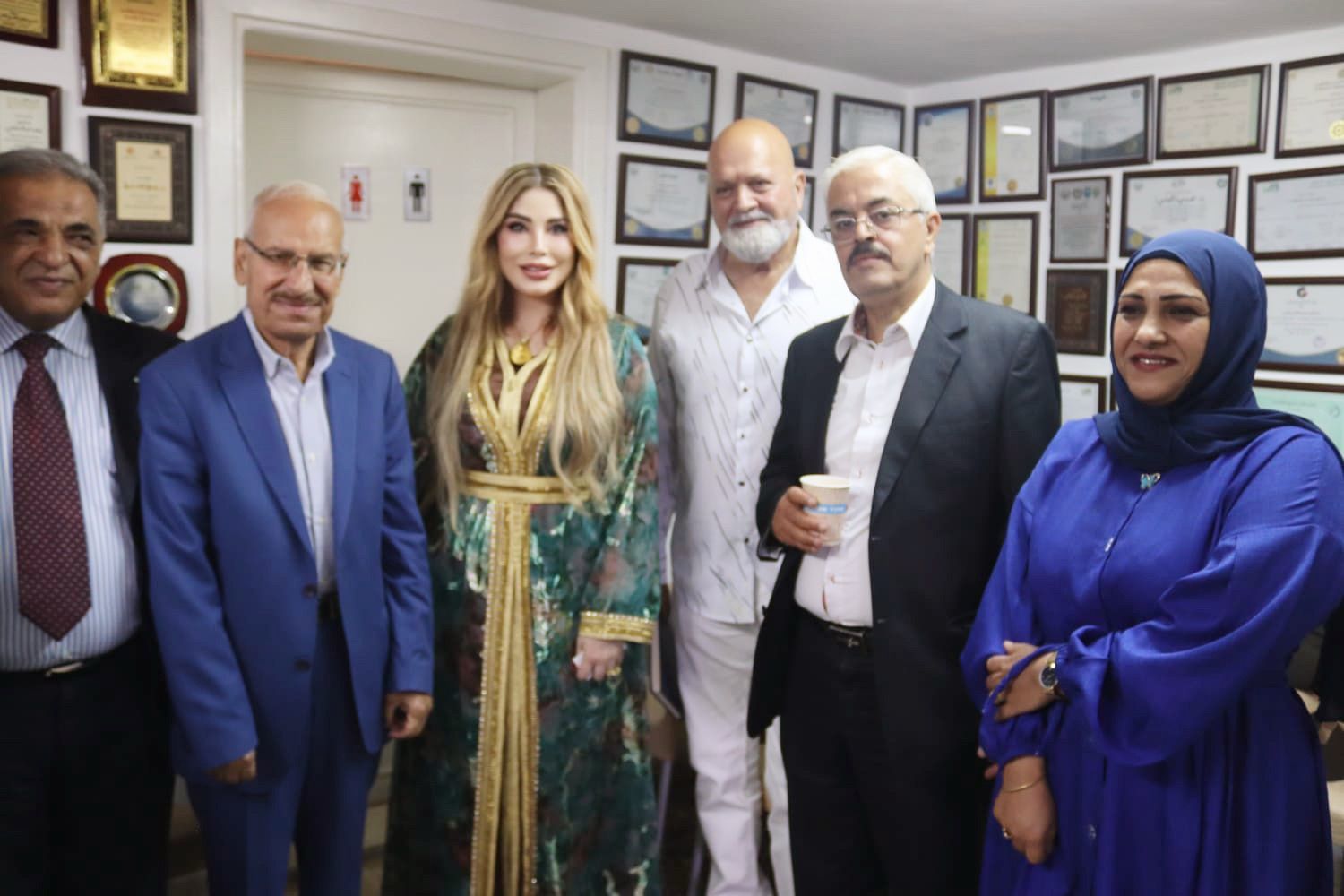 Madar Al-Saa Images 0.3903263577240952