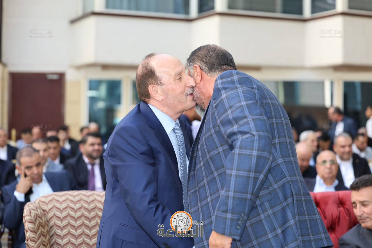 Madar Al-Saa Images 0.9903596616039149