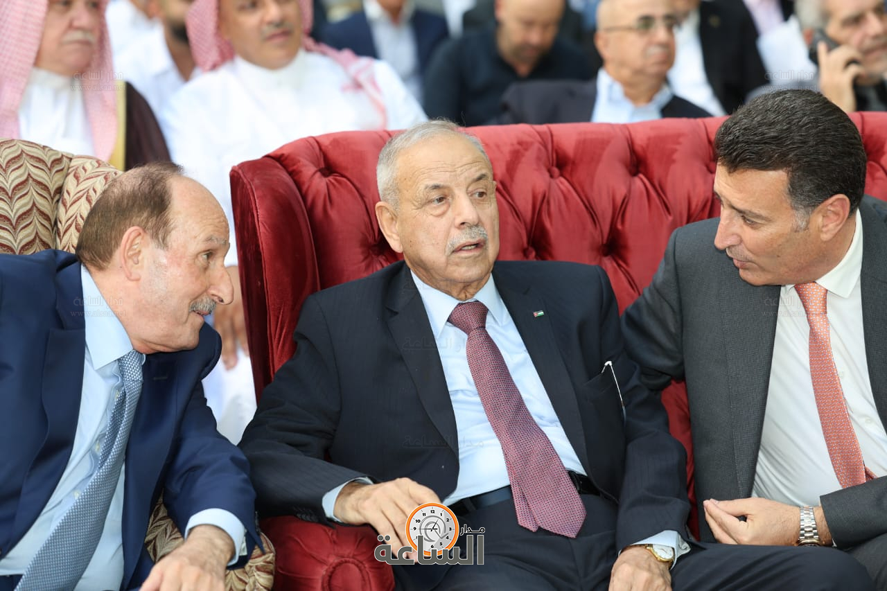 Madar Al-Saa Images 0.8826749087454773