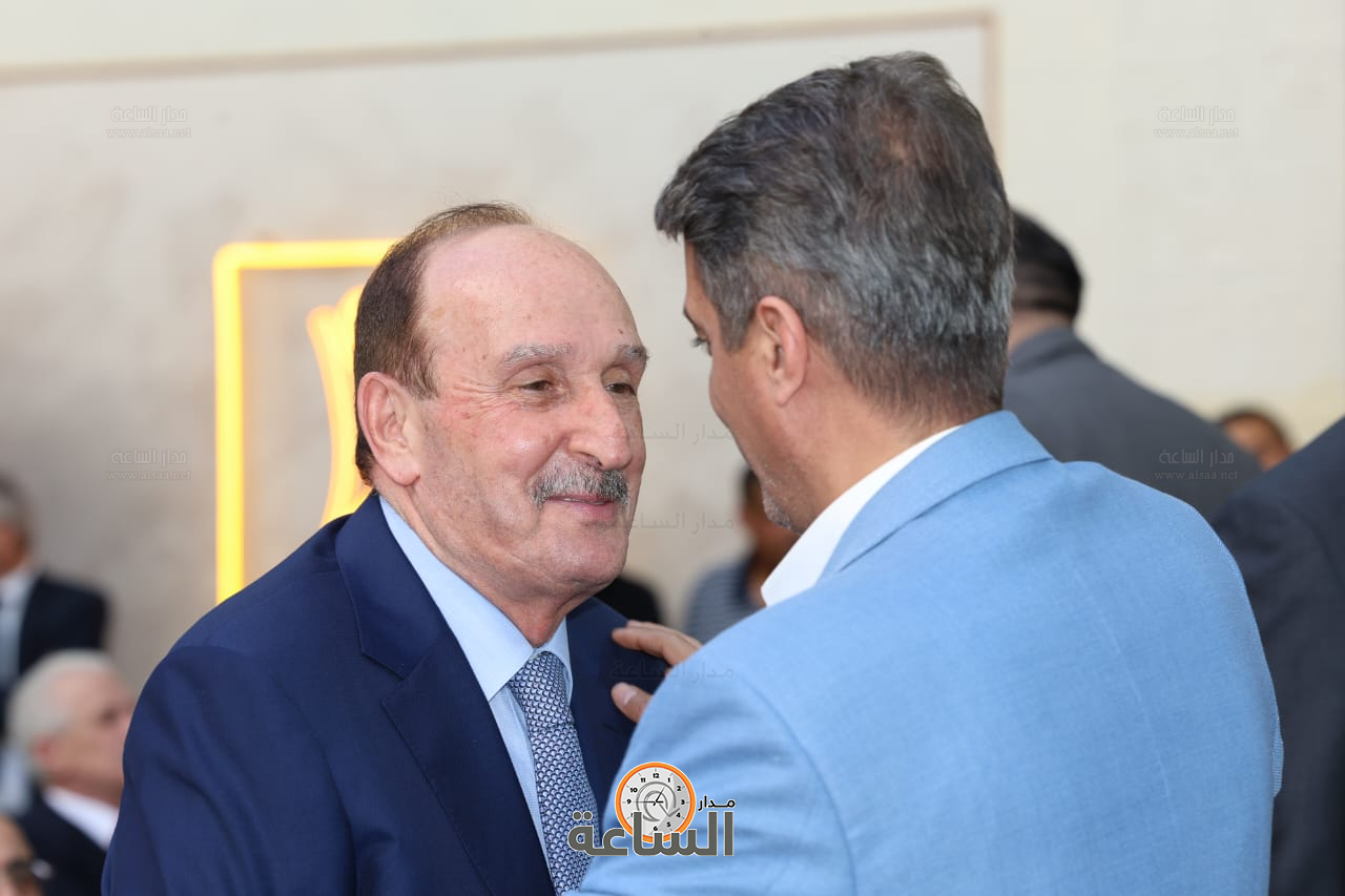 Madar Al-Saa Images 0.3251971022190112