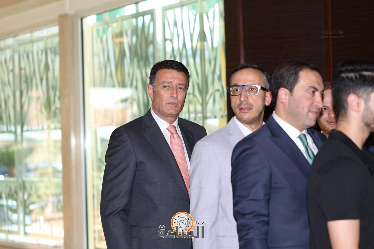 Madar Al-Saa Images 0.004225936826350307