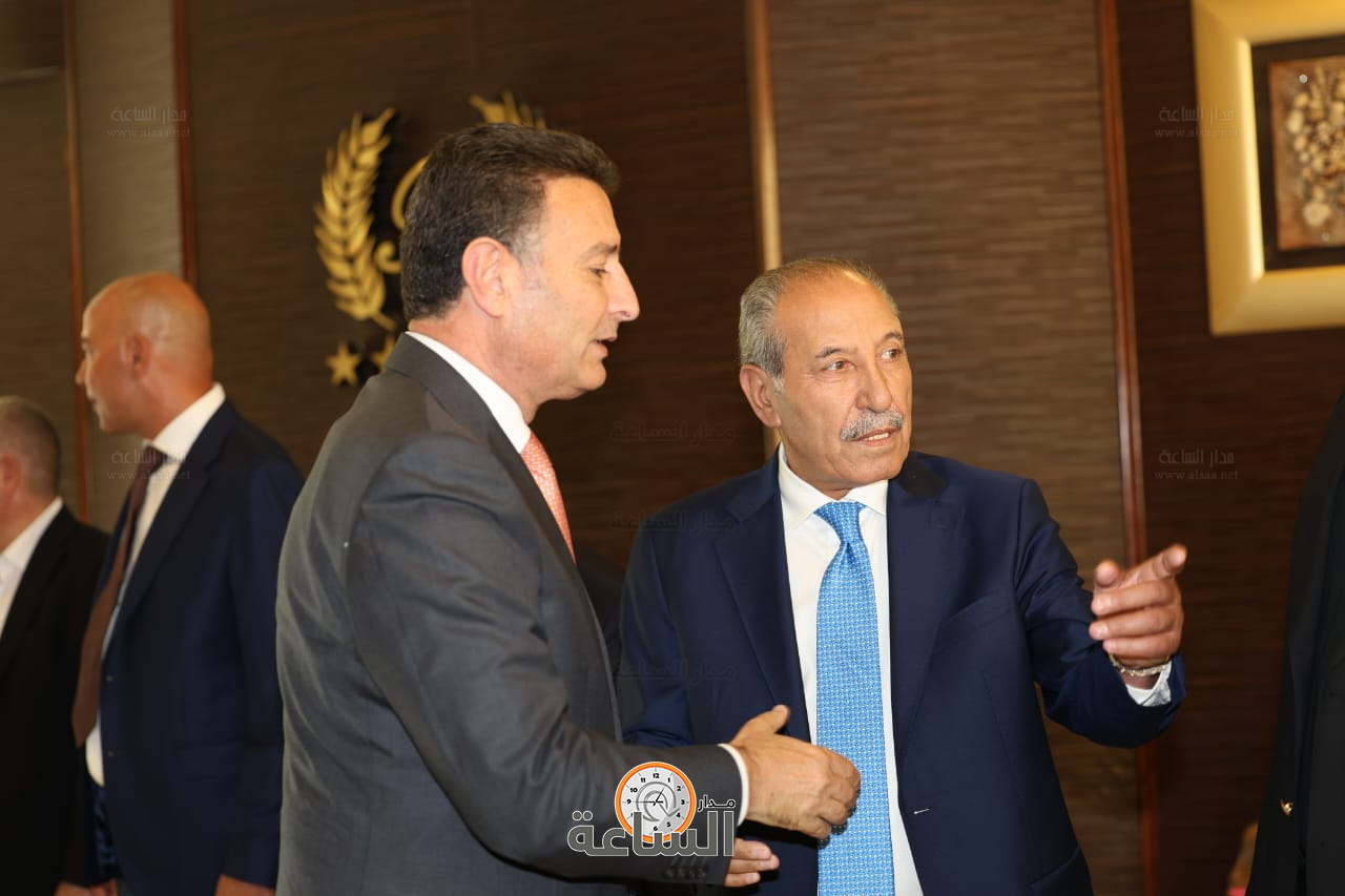 Madar Al-Saa Images 0.44919105934403325