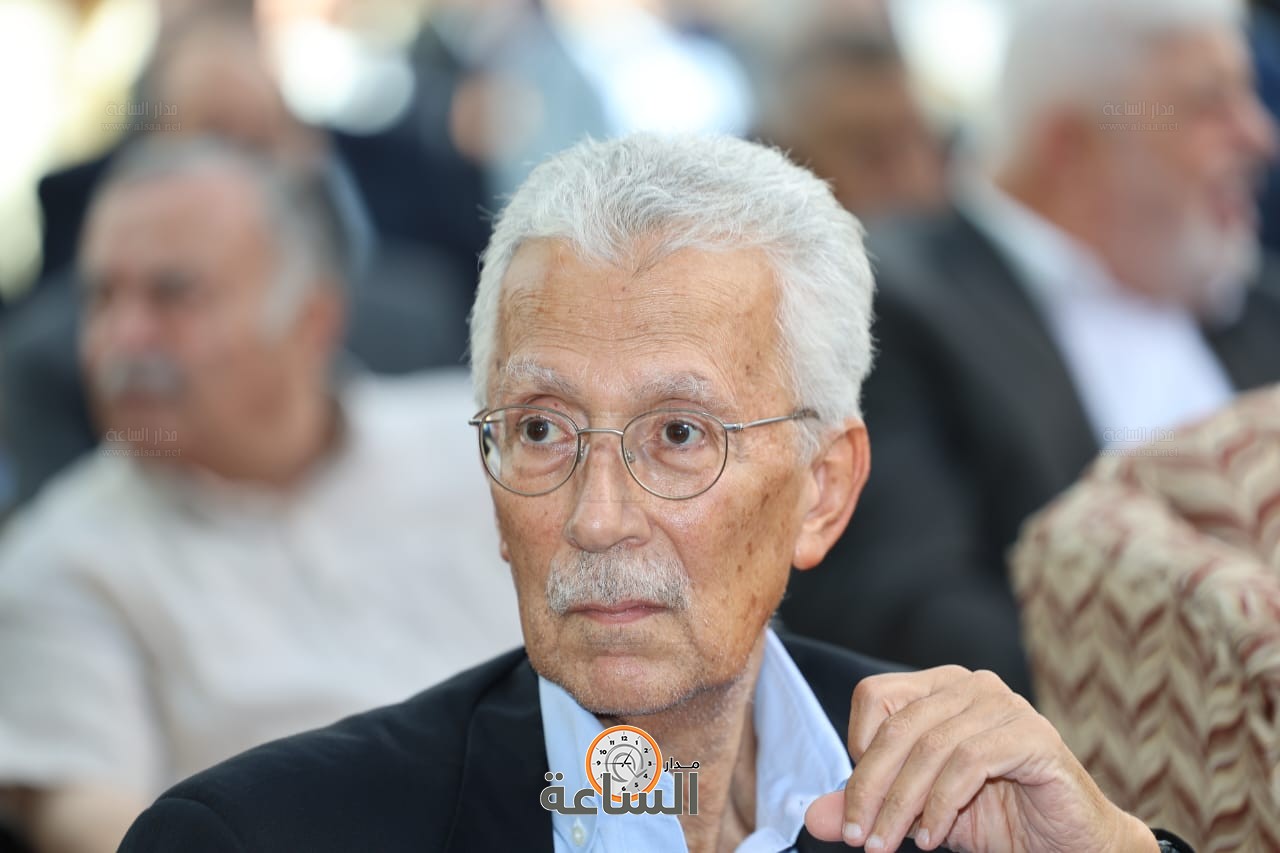 Madar Al-Saa Images 0.25811506723833744