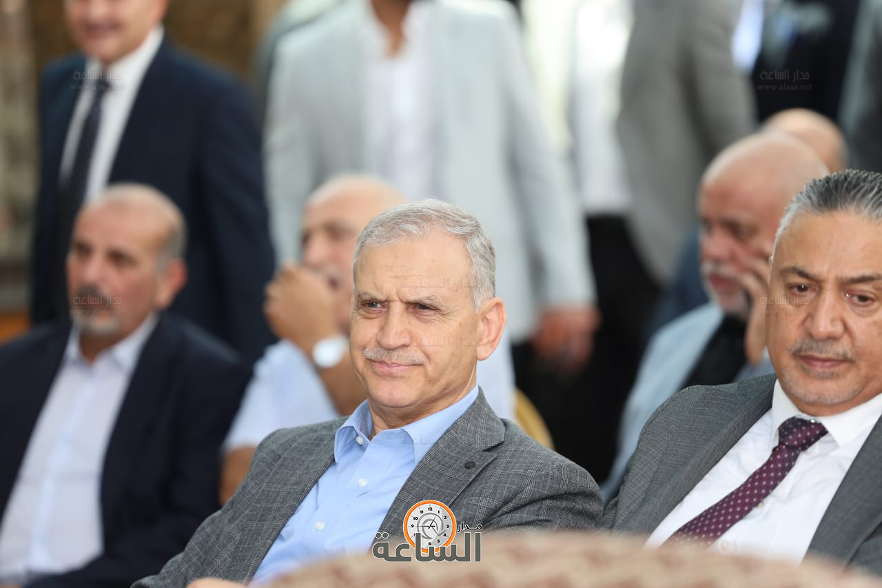 Madar Al-Saa Images 0.4781248830631357