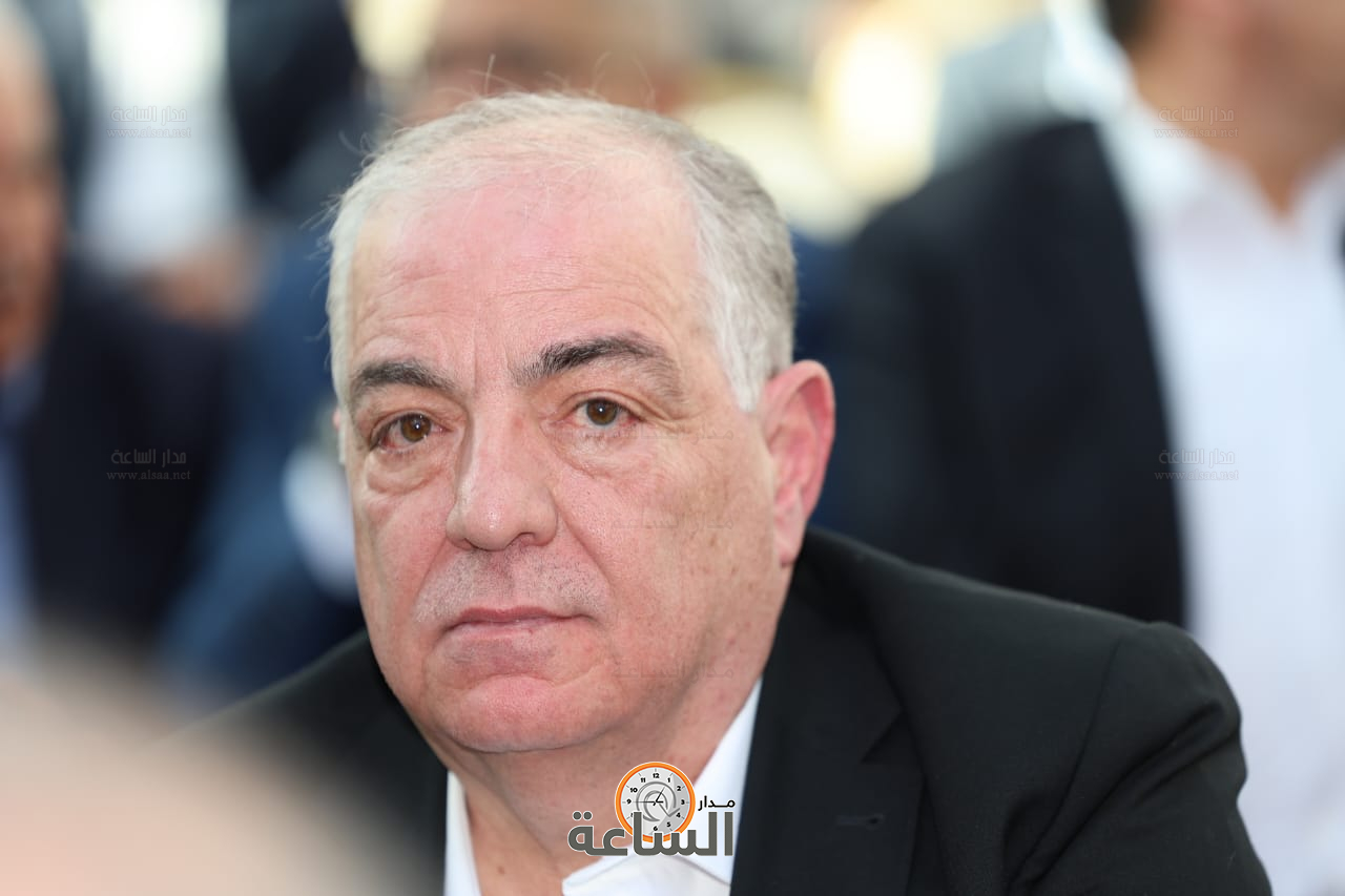 Madar Al-Saa Images 0.10234835143666543