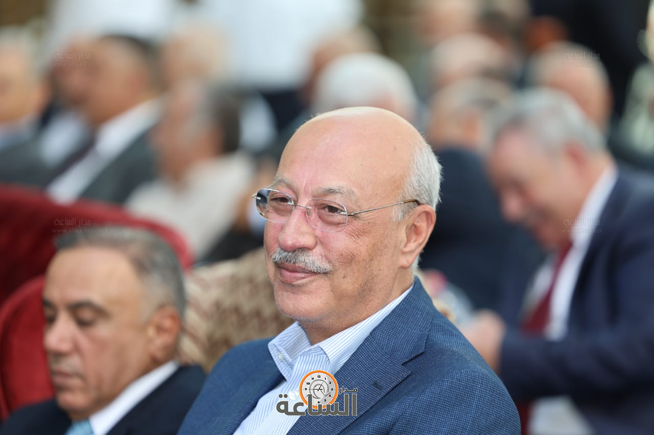 Madar Al-Saa Images 0.23548047729341026