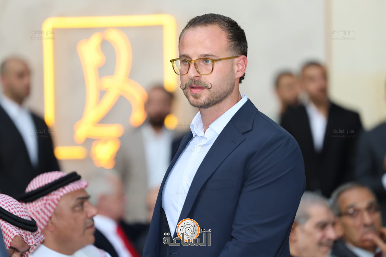 Madar Al-Saa Images 0.4904335306780214