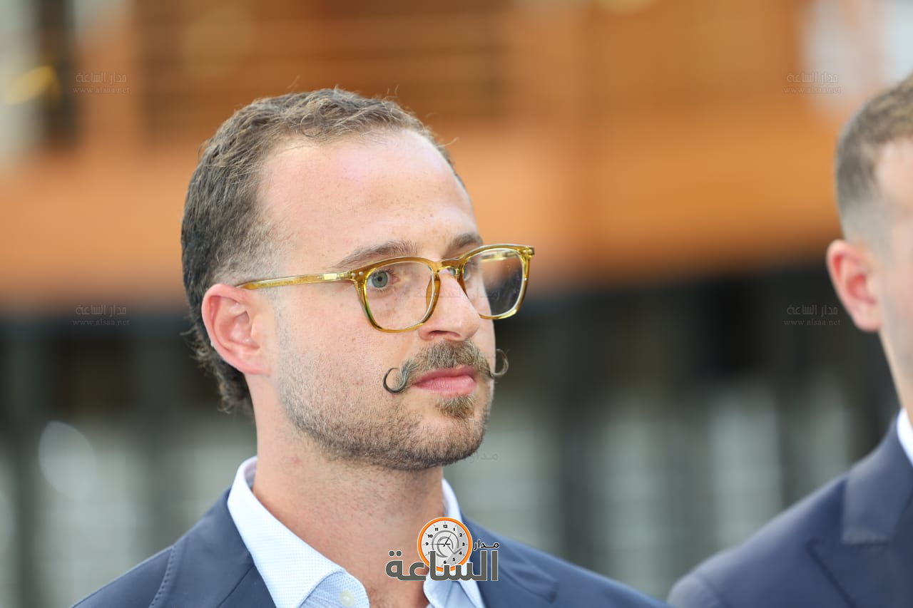 Madar Al-Saa Images 0.5344483738395177