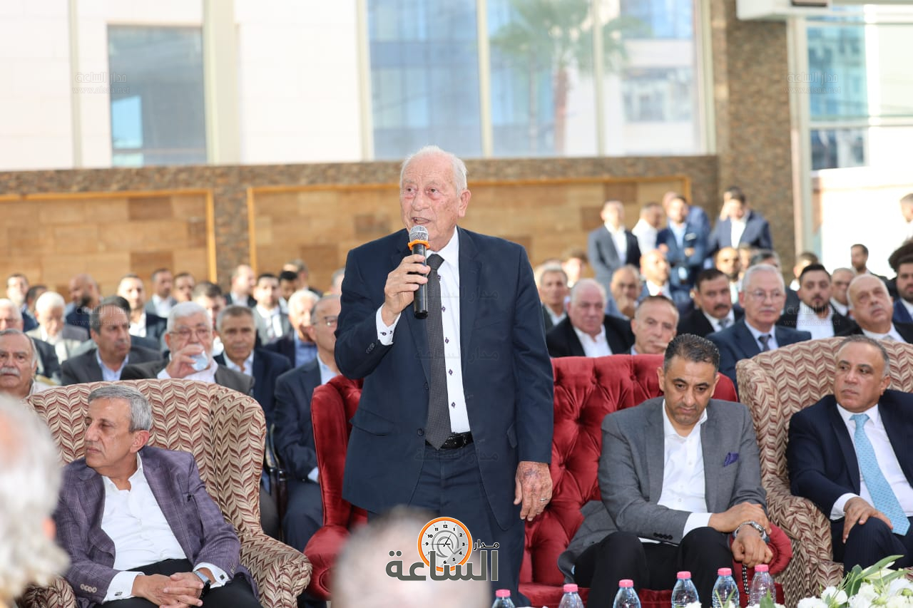 Madar Al-Saa Images 0.8422641919973108