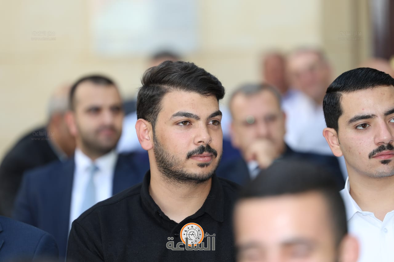 Madar Al-Saa Images 0.9852933720428694