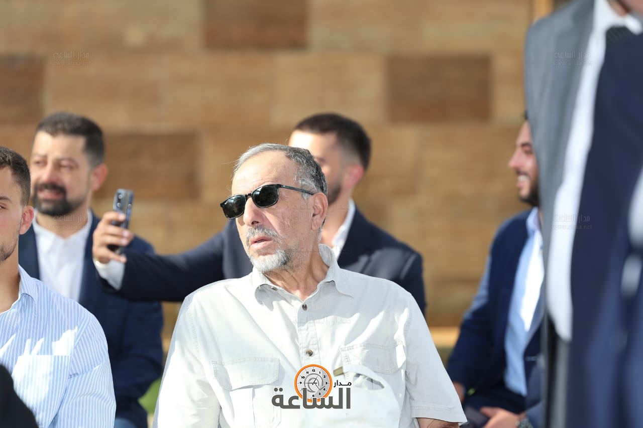 Madar Al-Saa Images 0.06214302488127832