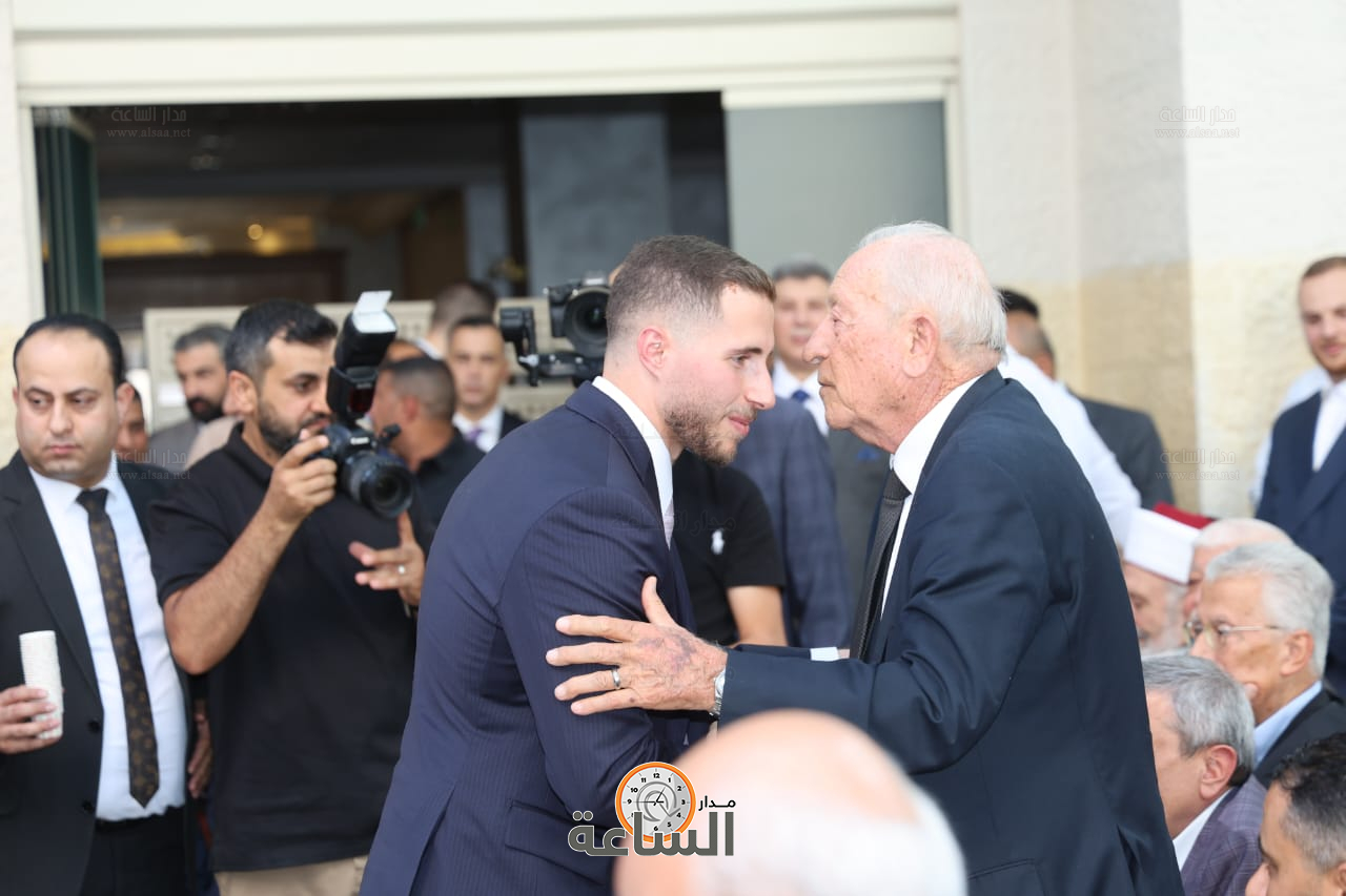 Madar Al-Saa Images 0.7745101712097687