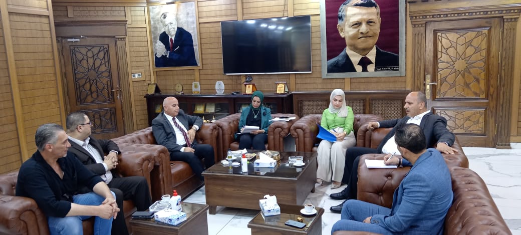 Madar Al-Saa Images 0.6416612501561477