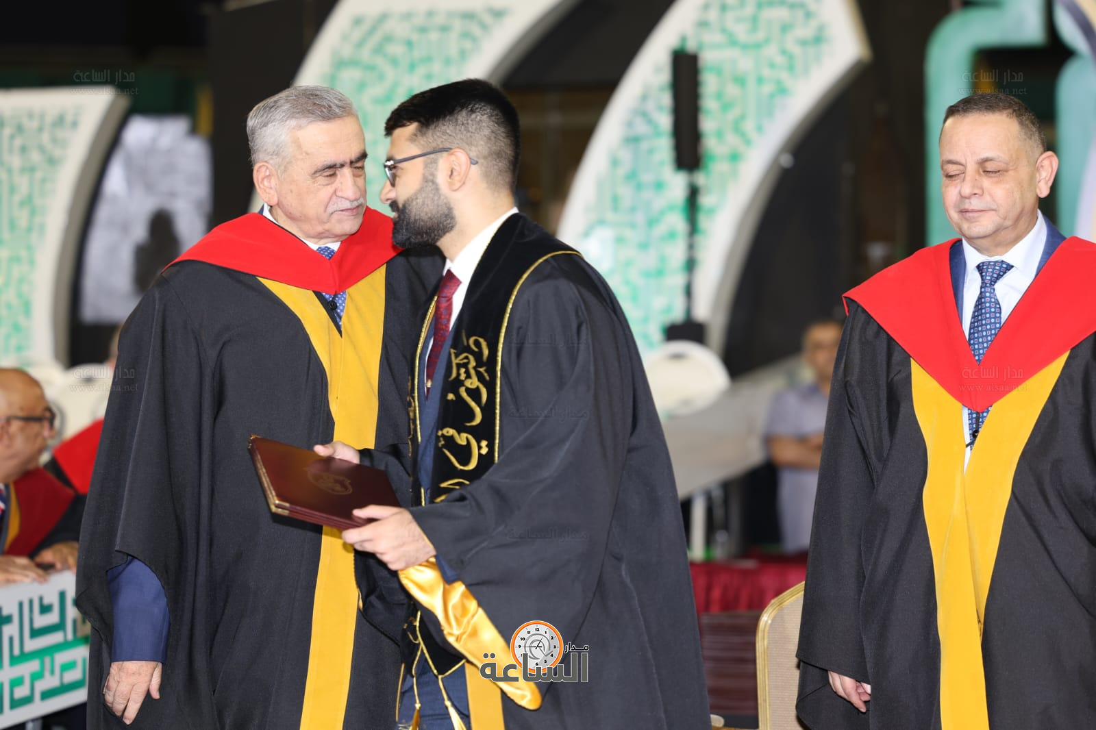 Madar Al-Saa Images 0.15544034692761843