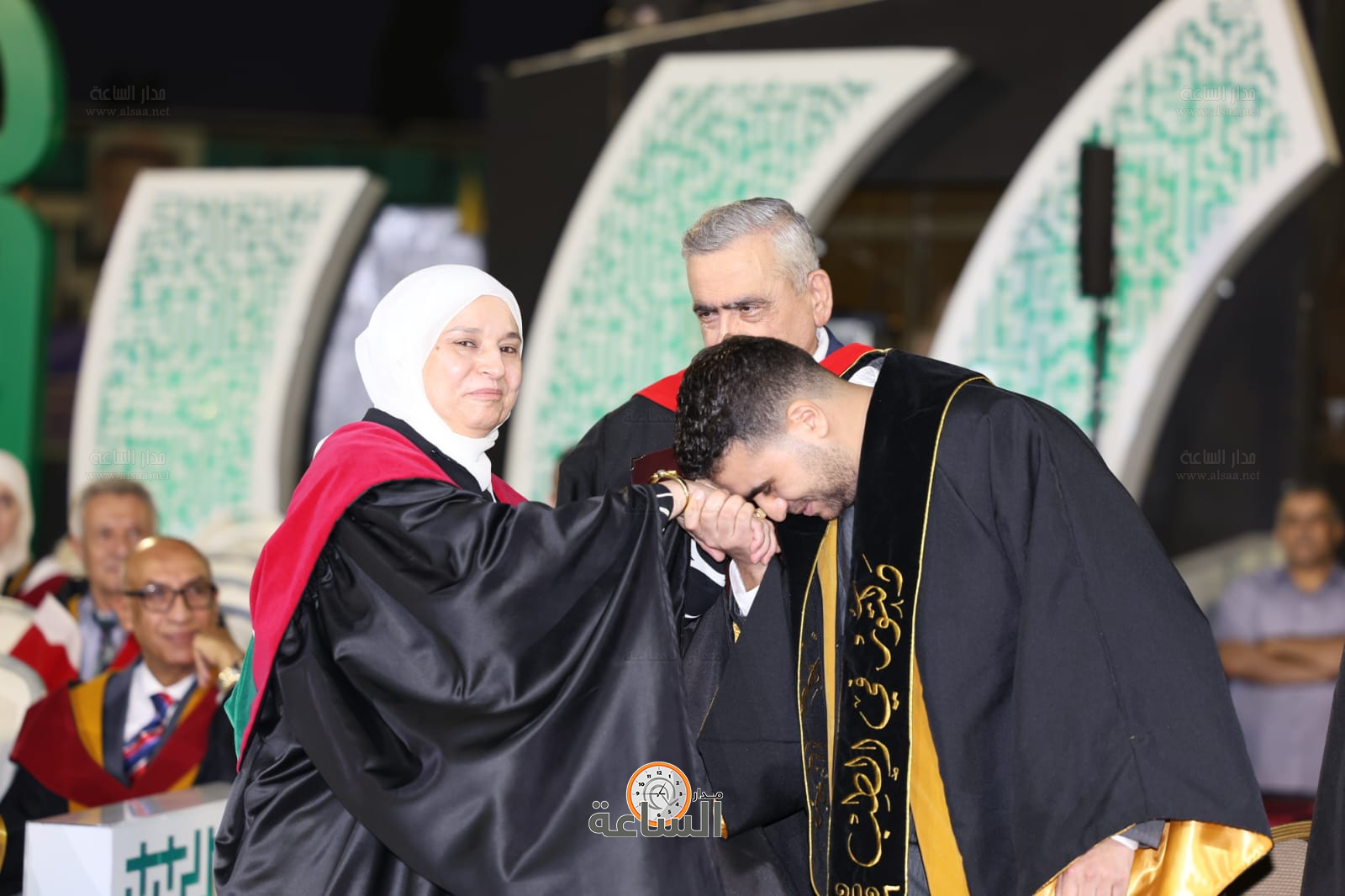 Madar Al-Saa Images 0.23159330849580084