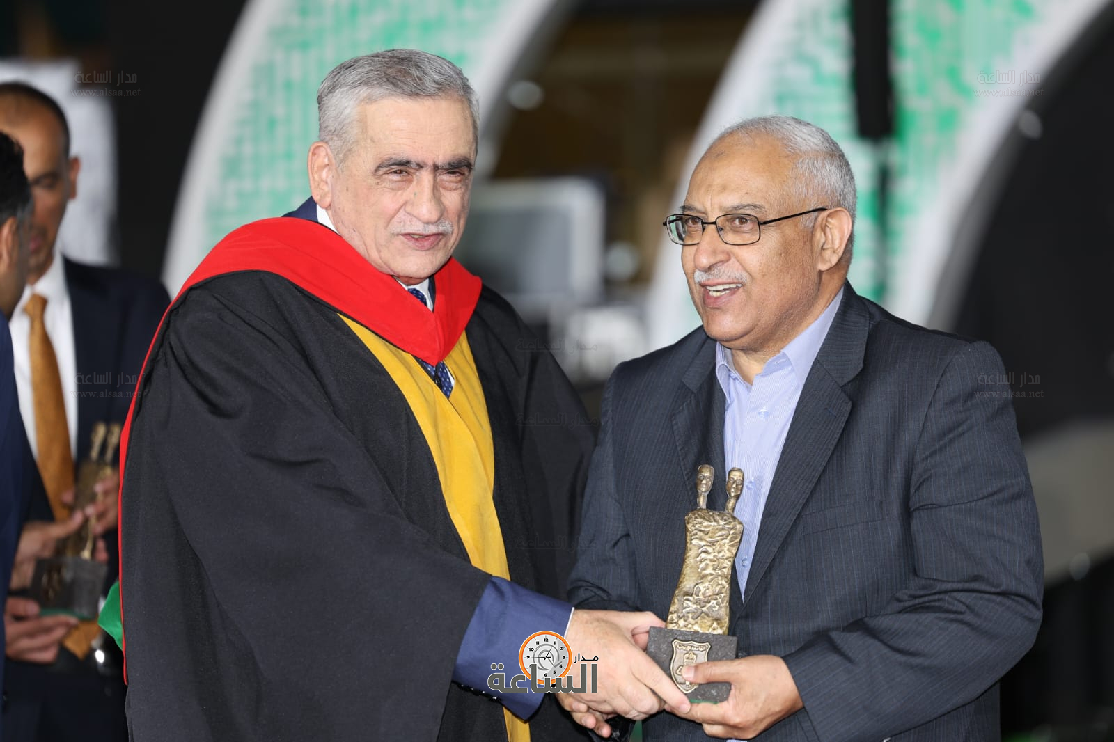 Madar Al-Saa Images 0.4787735956532305