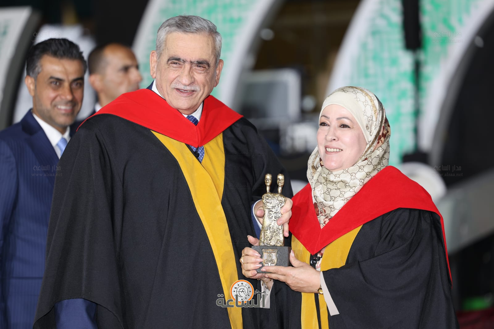 Madar Al-Saa Images 0.7760094194210274