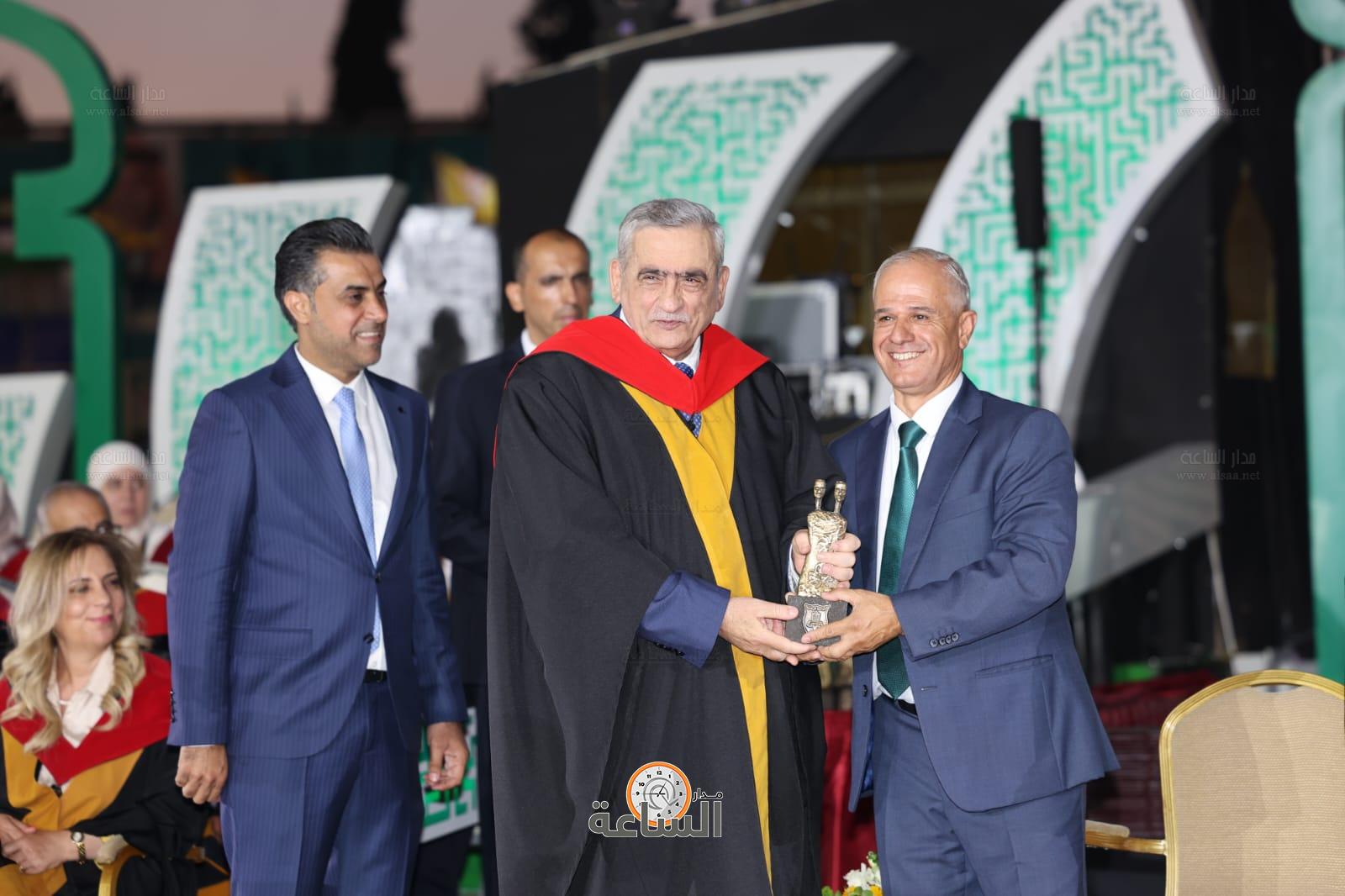 Madar Al-Saa Images 0.780789688028652