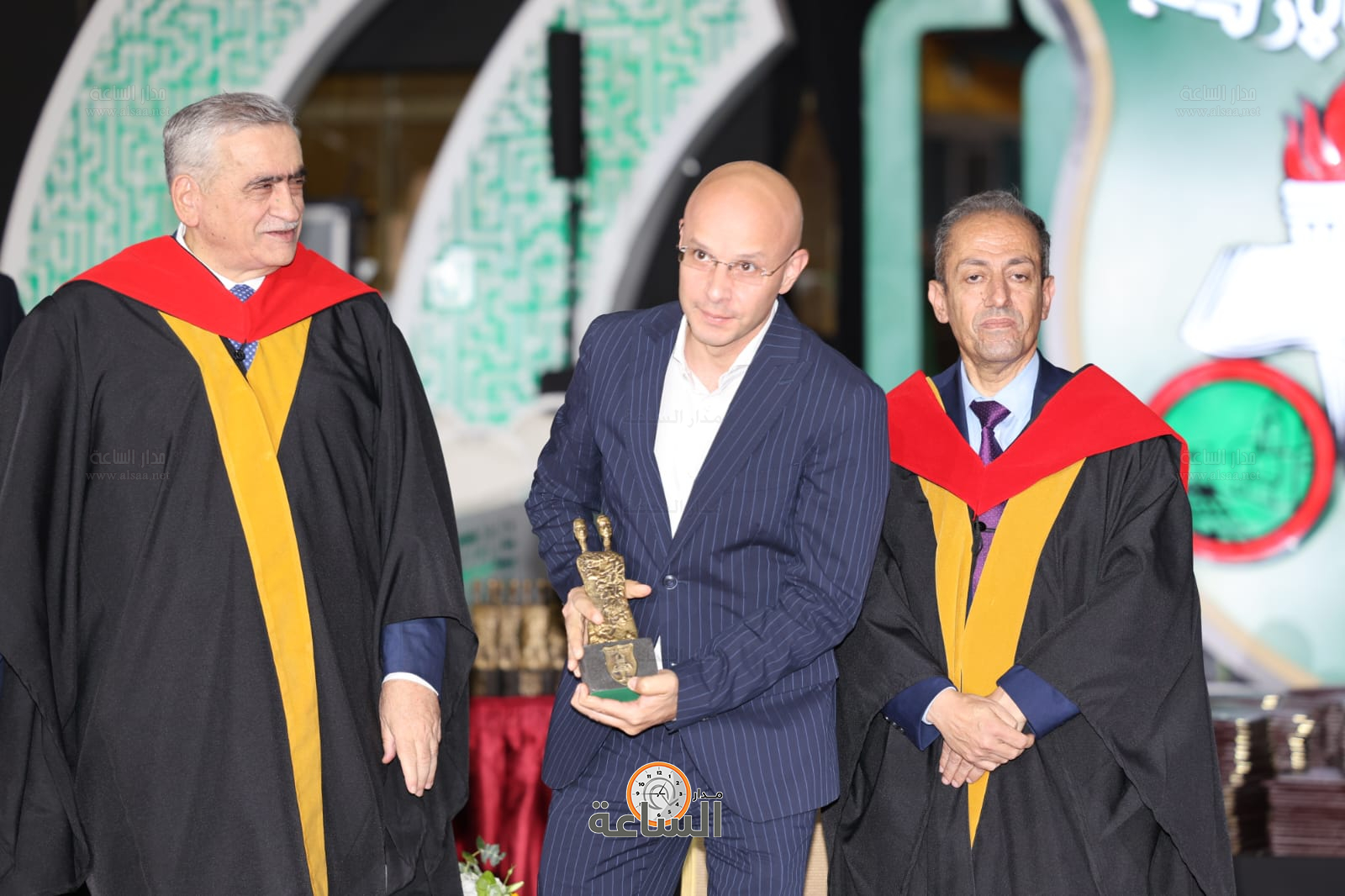 Madar Al-Saa Images 0.14411618906241552