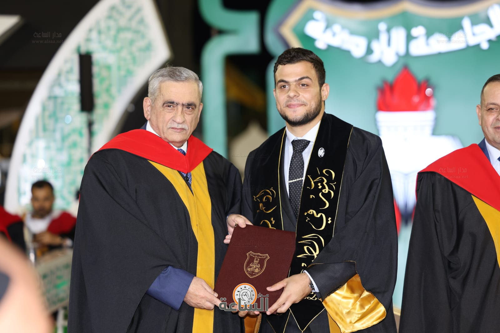 Madar Al-Saa Images 0.834744599837308