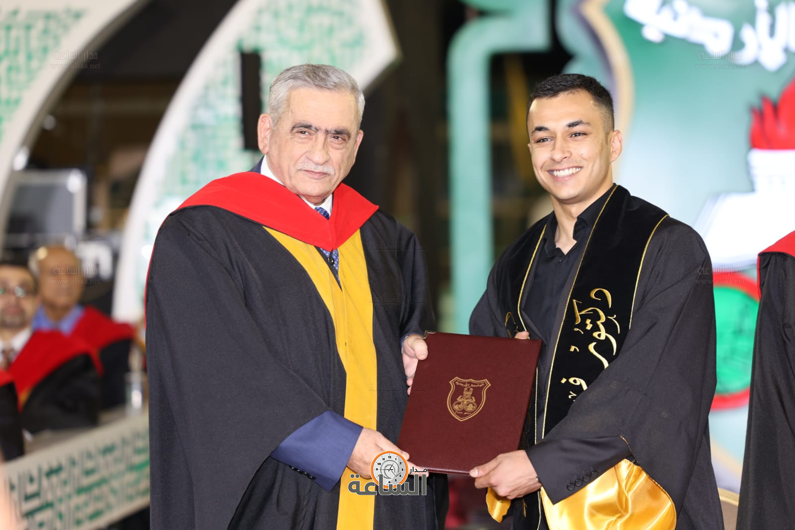 Madar Al-Saa Images 0.43370507717180296