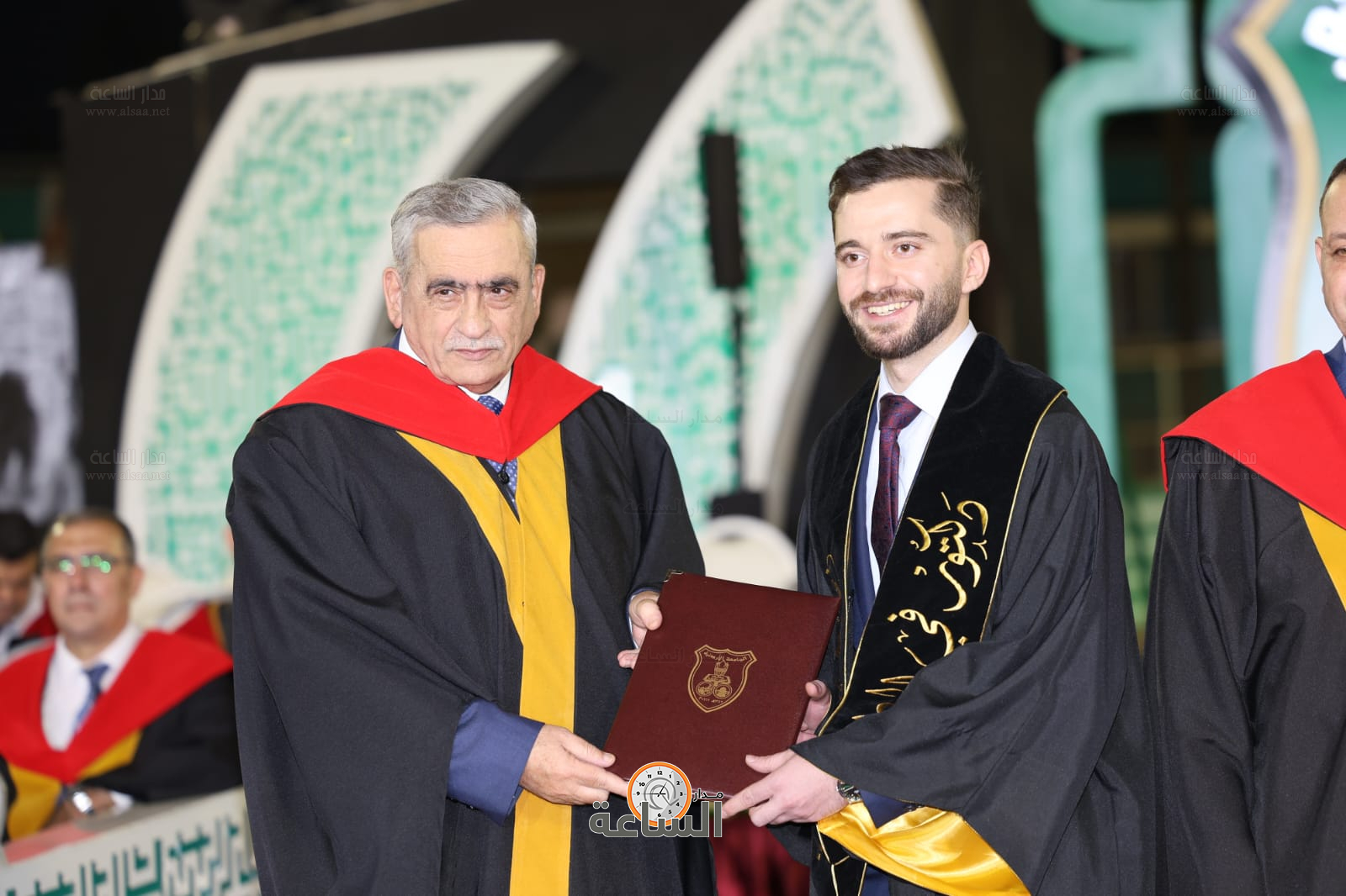 Madar Al-Saa Images 0.0355085620004274