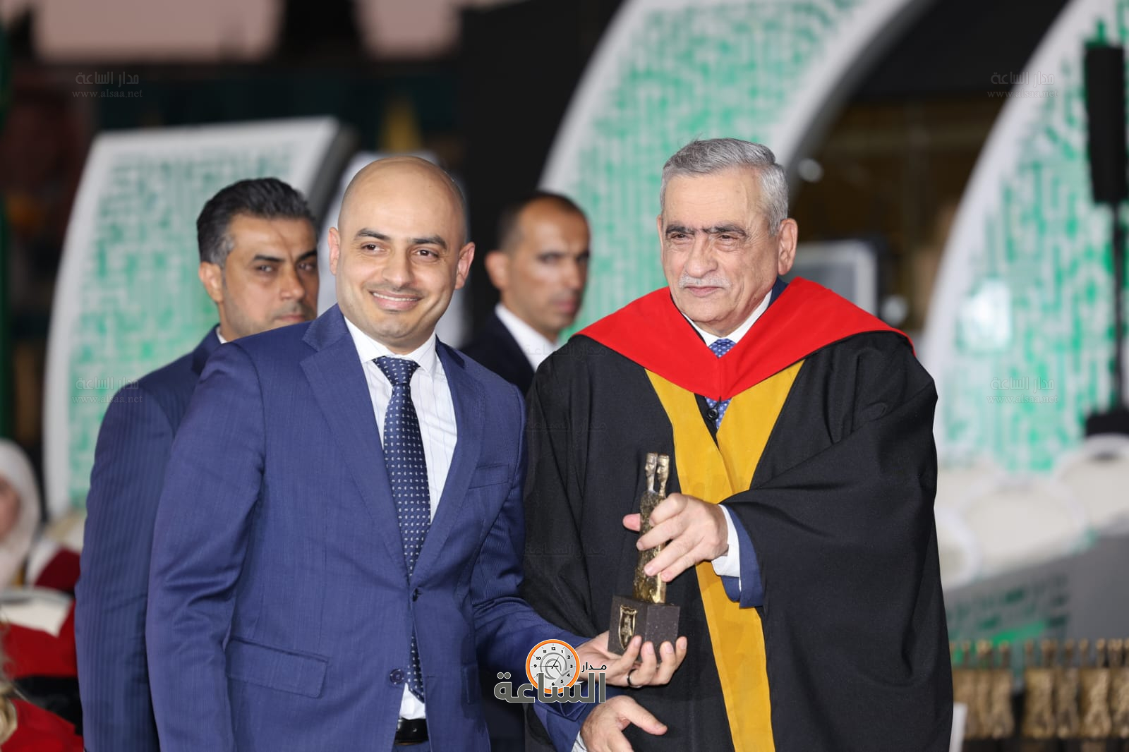 Madar Al-Saa Images 0.3223167724087542