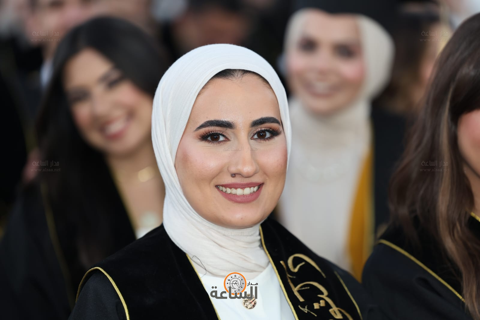 Madar Al-Saa Images 0.7648254465983512