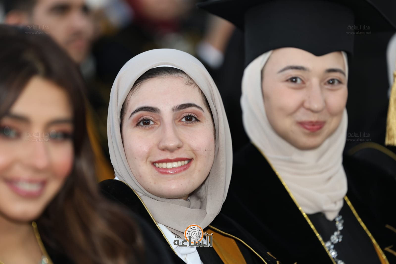 Madar Al-Saa Images 0.4577523411617874