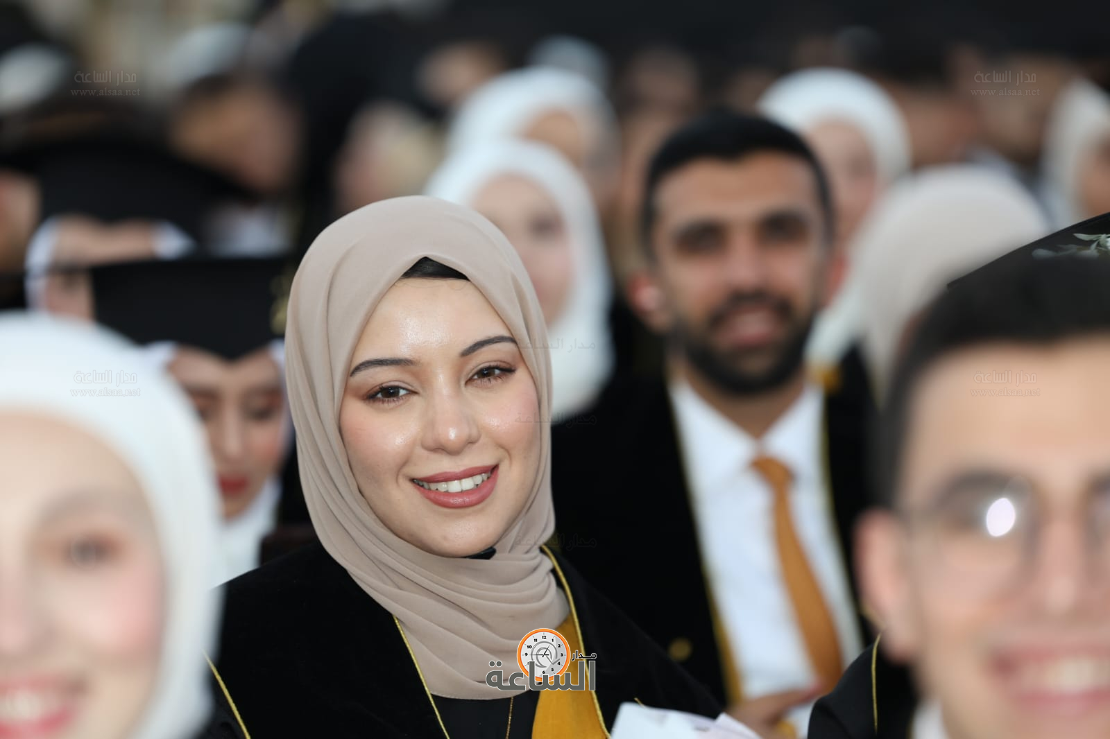 Madar Al-Saa Images 0.7960697756599596