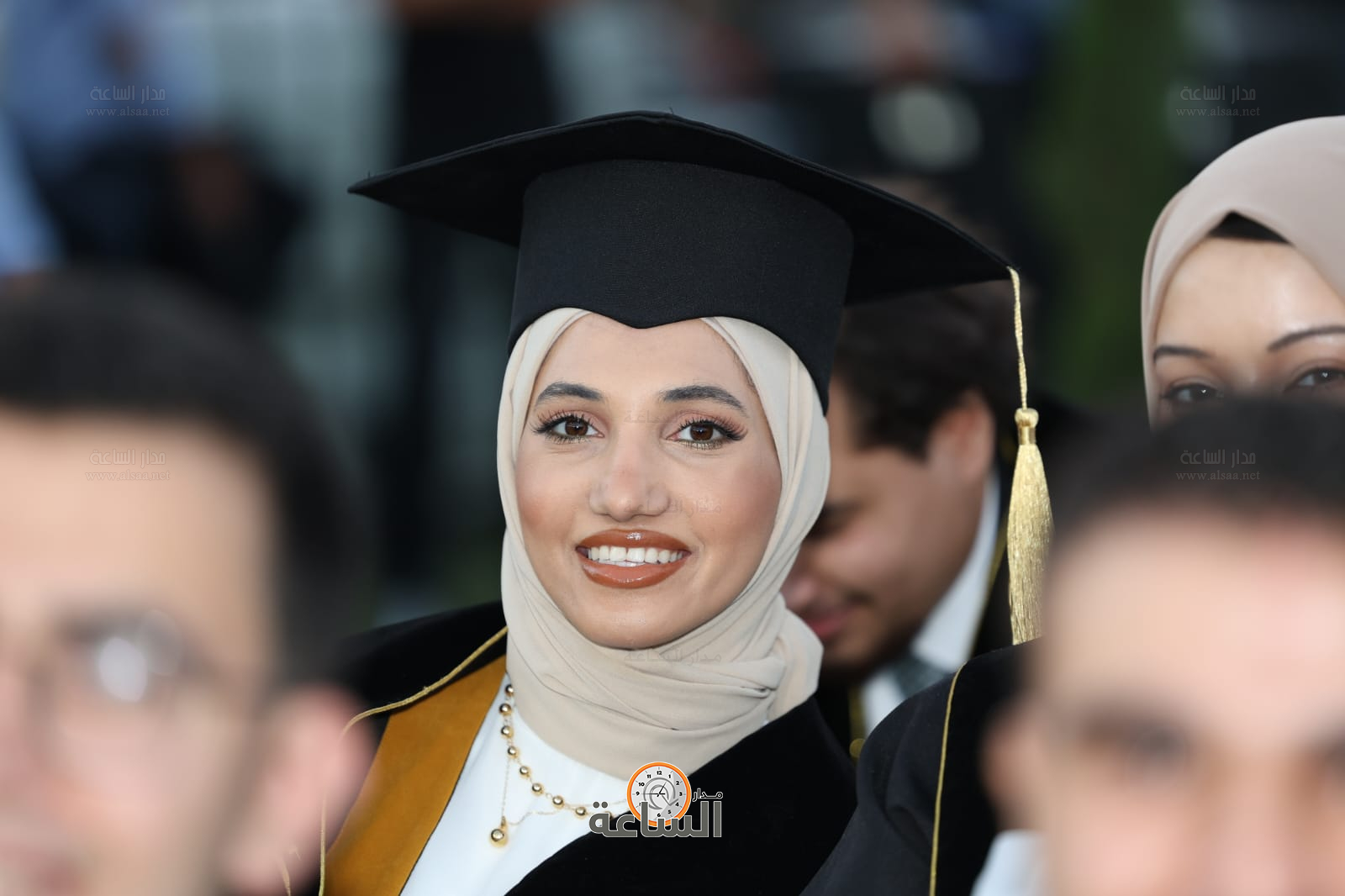 Madar Al-Saa Images 0.8193811841839707