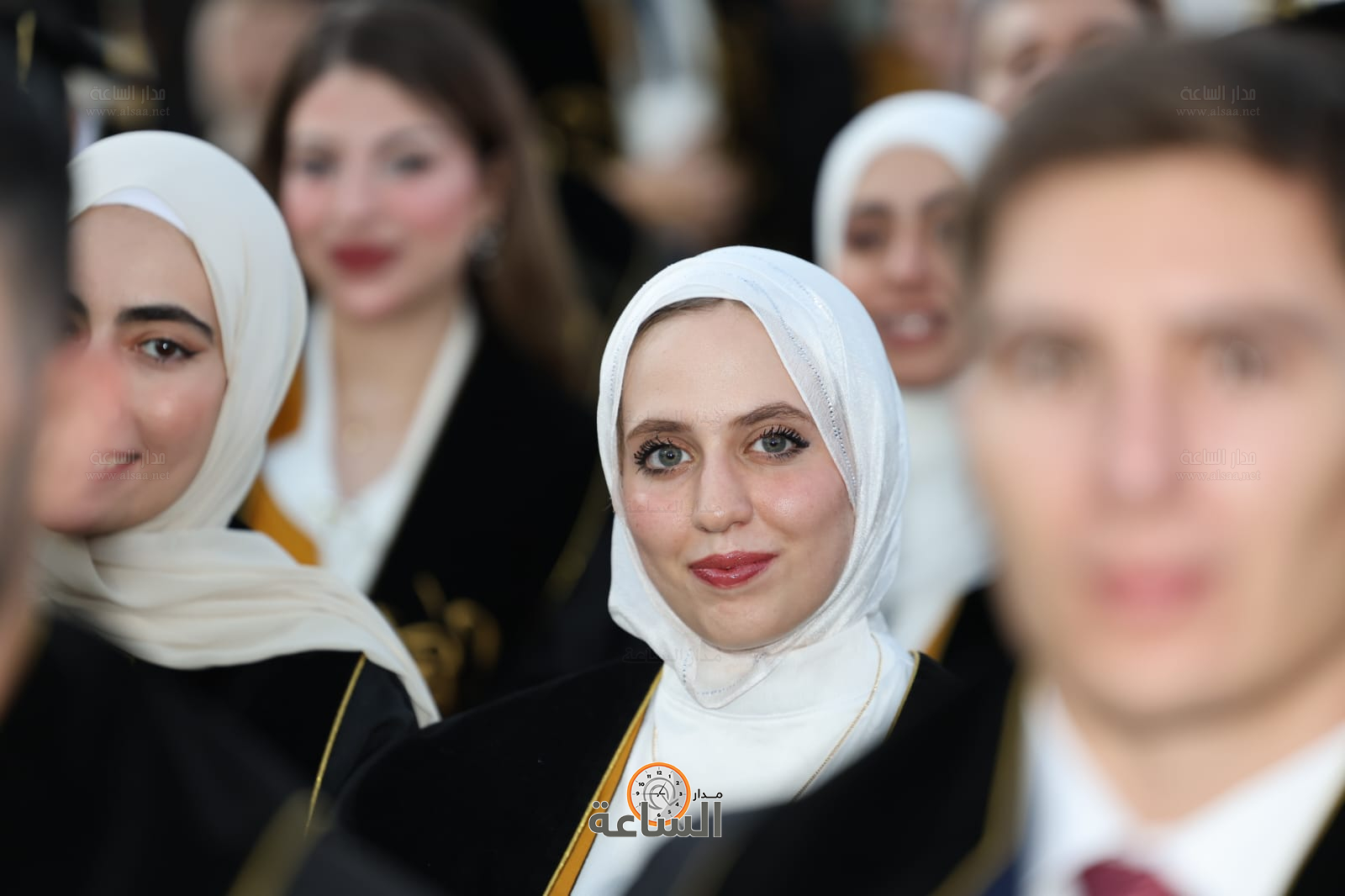 Madar Al-Saa Images 0.23754165517674486