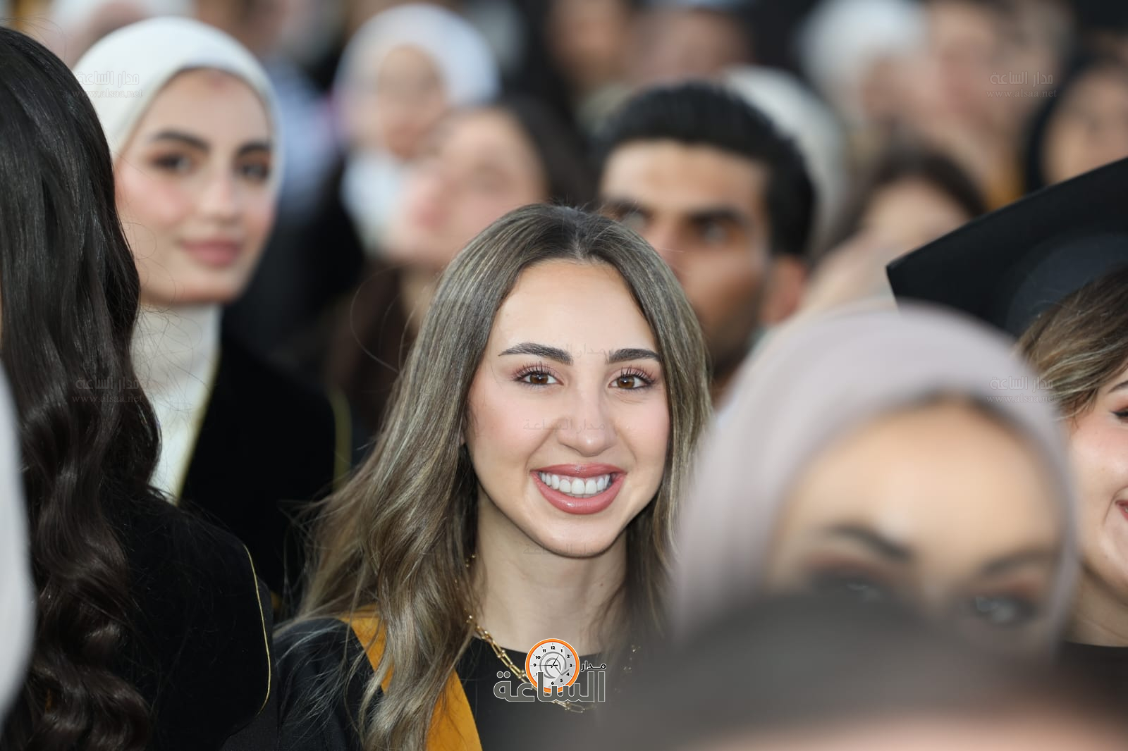 Madar Al-Saa Images 0.4344730439745783