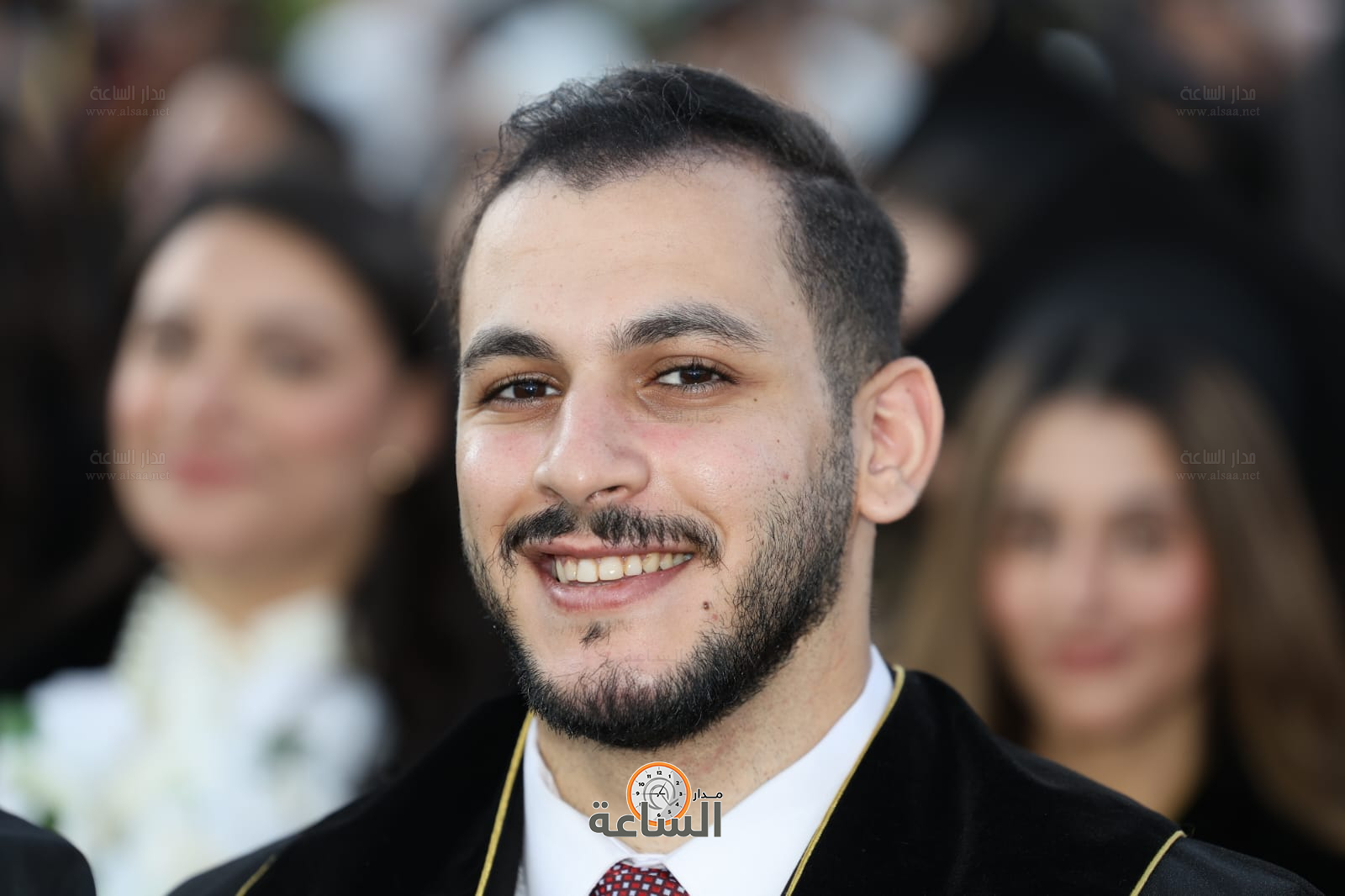 Madar Al-Saa Images 0.9791903918300292