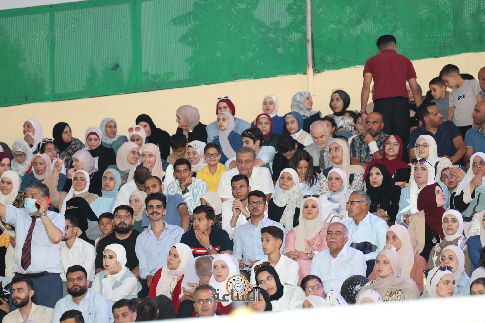 Madar Al-Saa Images 0.7061131330780318