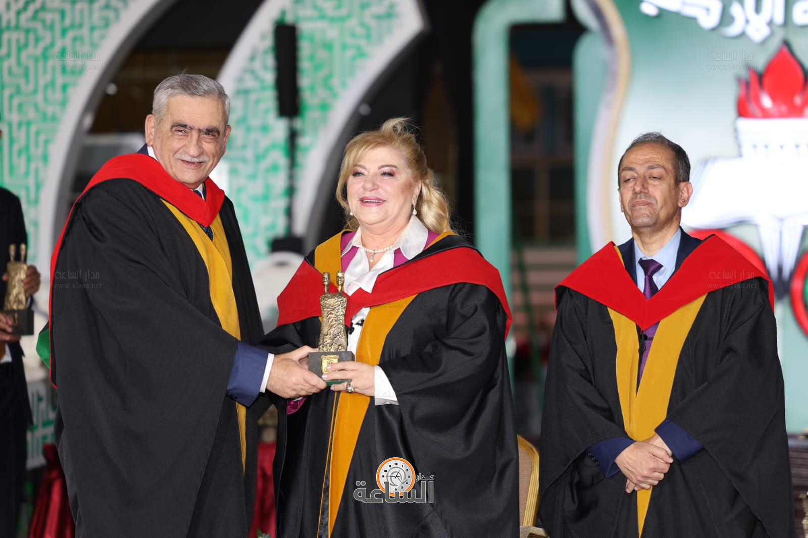 Madar Al-Saa Images 0.10322775409654672