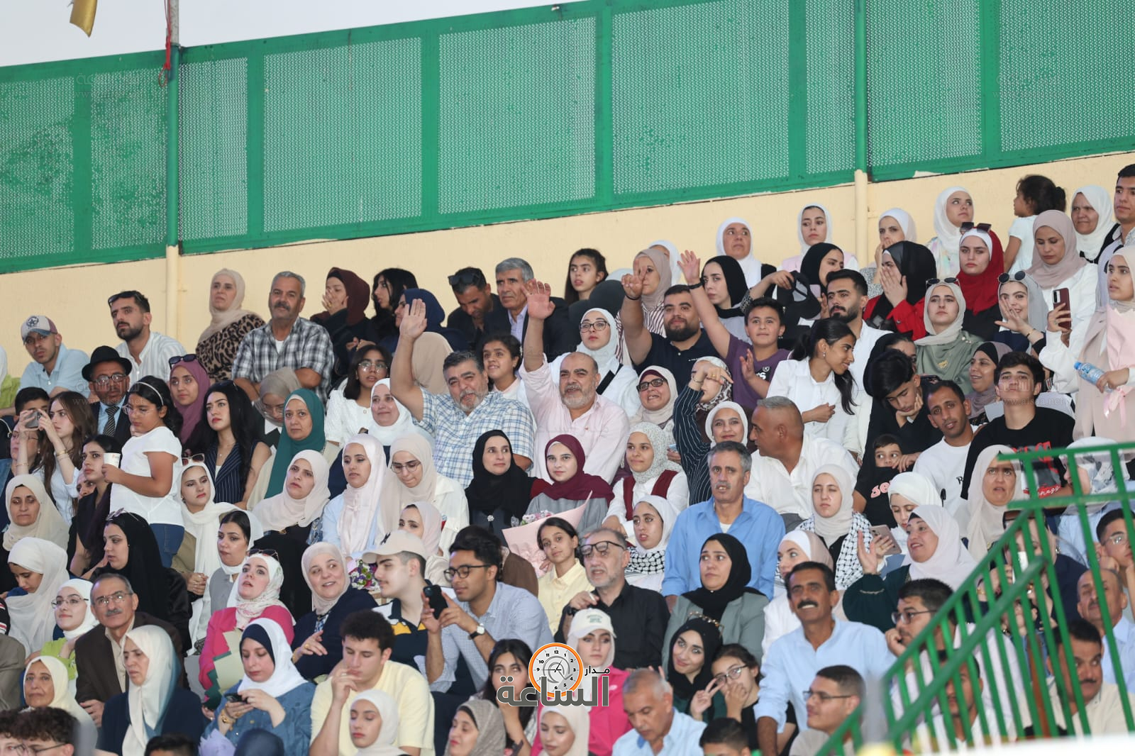 Madar Al-Saa Images 0.7436279796382774