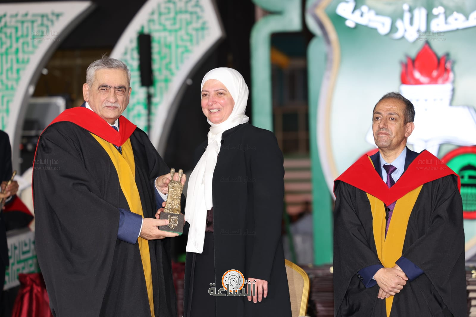 Madar Al-Saa Images 0.29349130288347347