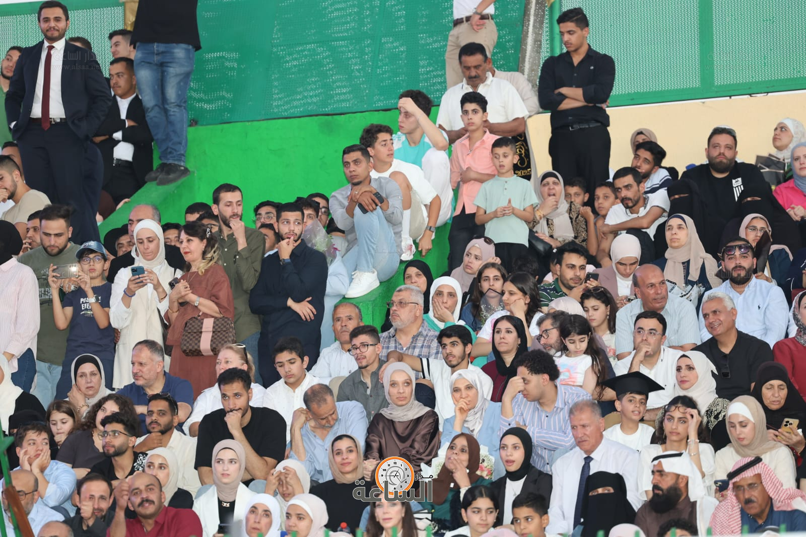 Madar Al-Saa Images 0.5366371435834859