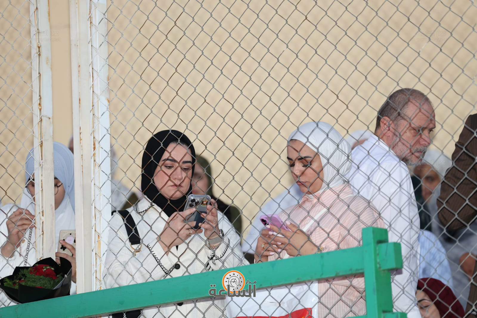 Madar Al-Saa Images 0.7346845093264591